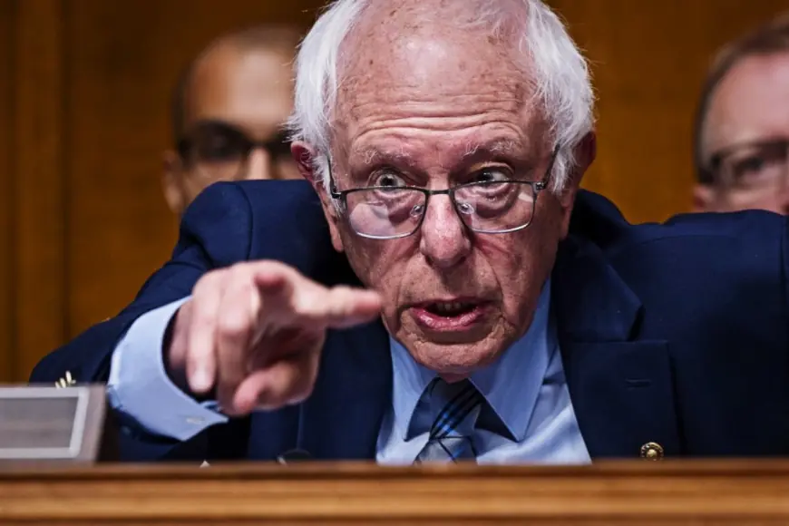 BERNIE SANDERS: OVO JE GENOCID