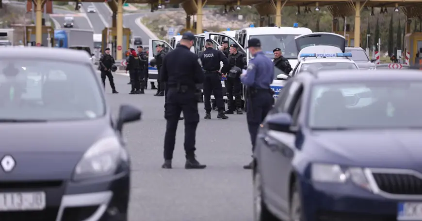 POLICIJA NAVIJAČIMA HAJDUKA: SUTRA NEMOJTE IZLAZITI S A1 U DUGOPOLJU