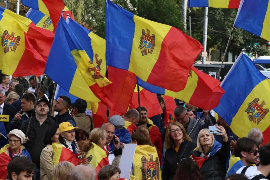 MOLDAVCI BIRAJU HOĆE LI SE PRIBLIŽITI EUROPSKOJ UNIJI ILI RUSIJI
