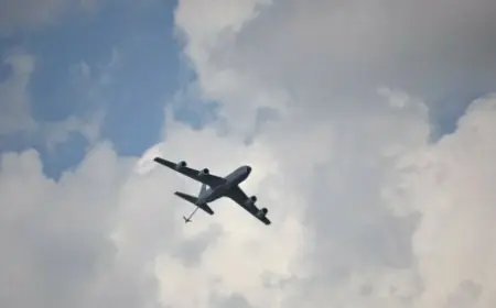 AMERIČKI ZRAČNI TANKERI MASOVNO PREBAČENI U NOVU BAZU: ZADNJI PUT KAD SE OVO DOGODILO IZBIO JE ORUŽANI SUKOB