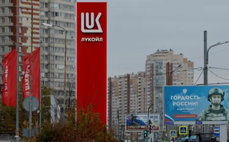 AMERIČKE SANKCIJE PRISILILE LUKOIL NA PRODAJU IMOVINE U INOZEMSTVU