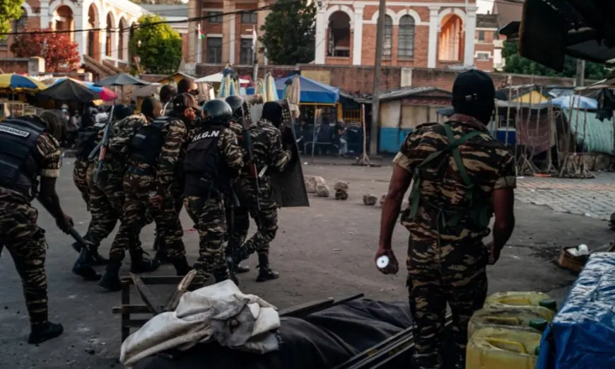 ESKALACIJA NA MADAGASKARU: VOJSKA PREUZELA VLAST