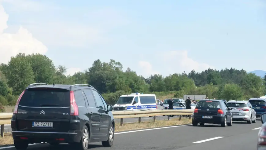 DVIJE NESREĆE NA A3 U RAZMAKU OD NEKOLIKO MINUTA! VIŠE OZLIJĐENIH, DIGNUT HELIKOPTER