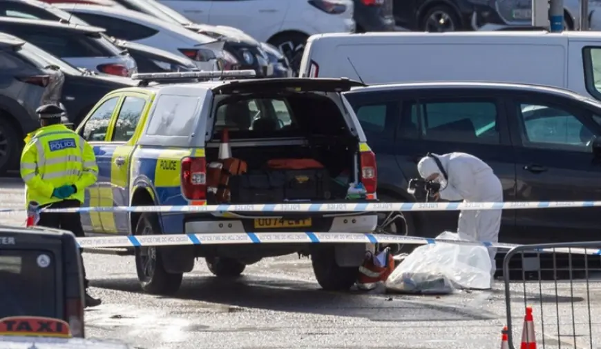 NOVI DETALJI NAPADA U ENGLESKOJ. OBJAVLJENA FOTOGRAFIJA UHIĆENJA JEDNOG OD NAPADAČA