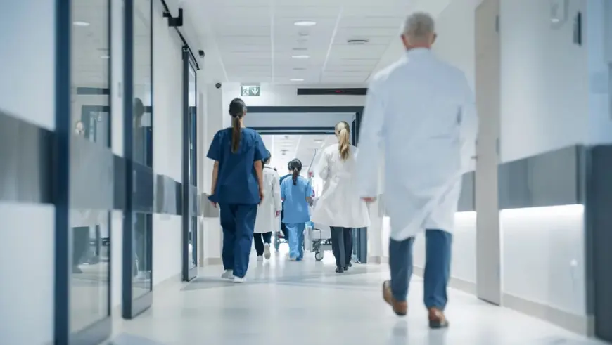 POJEO HAMBURGER PA SE SRUŠIO I UMRO: OTKRIVEN PRVI SMRTNI SLUČAJ POVEZAN S "MISTERIOZNOM" ALERGIJOM