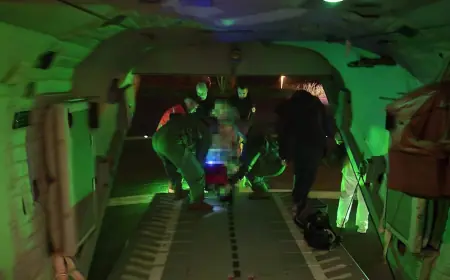 NOVOROĐENI BLIZANCI HELIKOPTEROM HITNO PREBAČENI IZ DUBROVNIKA U SPLIT