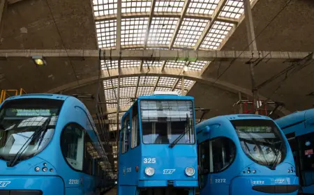 RASPAŠOJ NA BOŽIĆNOM DOMJENKU SINDIKATA ZET-a: MUŠKARAC GOL PLESAO NA STOLU, IZBILA BRUTALNA TUČNJAVA S BENDOM
