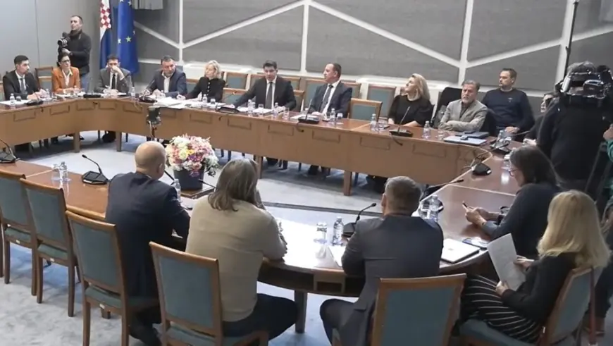 NA SJEDNICI O VRHOVNOM SUDU RASPRAVLJA SE O  - TURUDIĆU: "PLENKOVIĆ TE INFORMACIJE NIJE SMIO IMATI"