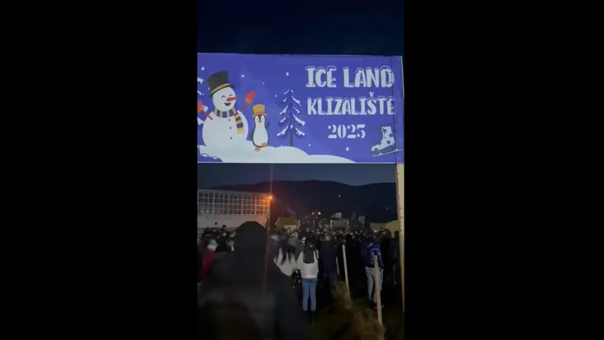 STOTINE HRVATA PROSVJEDOVALO ZBOG ADVENTA: "OVO JE SKANDAL, NAORUŽANU POLICIJU SU POSLALI NA DJECU"