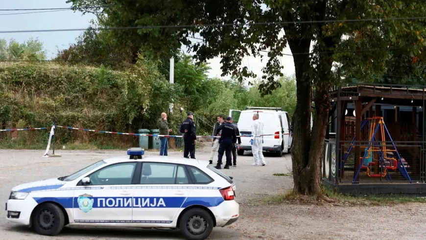 TINEJDŽERU ZABIO NOŽ U VRAT: OPSADNO STANJE U SUSJEDSTVU, BLOKIRANI IZLAZI IZ MJESTA