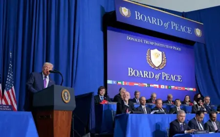 PRVI SASTANAK ODBORA ZA MIR, TRUMP ODRŽAO GOVOR I ŽARIŠNU TOČKU: "NEKE ZEMLJE IGRAJU MALO LUKAVO"