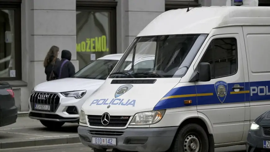 PRIJETNJE BOMBAMA, POLICIJA U PROSTORIJAMA STRANKE MOŽEMO!