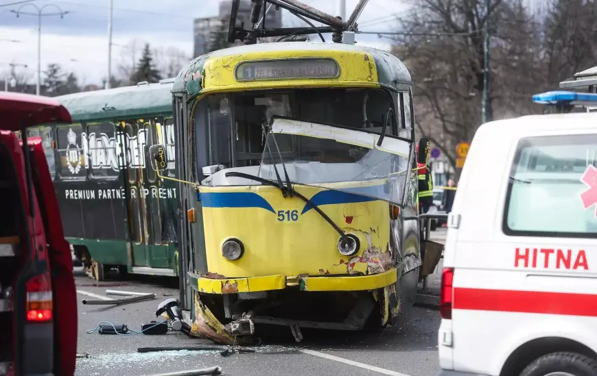 U SARAJEVU DAN ŽALOSTI, 17-GODIŠNJA DJEVOJKA BORI SE ZA ŽIVOT