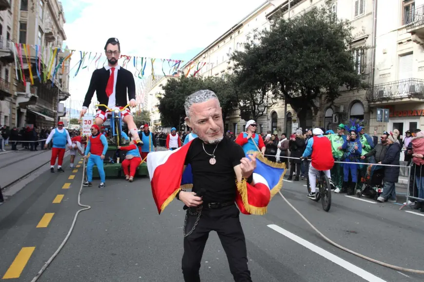TISUĆE MAŠKARA NA ULICAMA RIJEKE: POGLEDAJTE VELIKU POVORKU