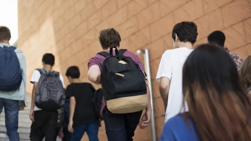UZBUNA U ISTRI: KAD SU VIDJELI ŠTO JE UČENIK DONIO U ŠKOLU ODMAH SU POZVALI POLICIJU!