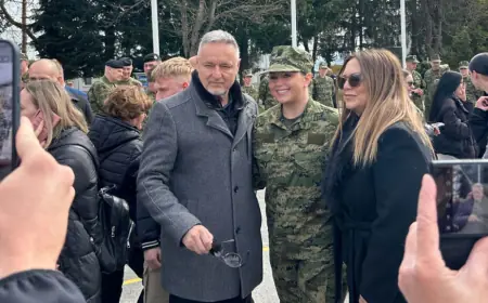 PONOSNI OTAC: THOMPSON STIGAO NA PRISEGU KĆERI