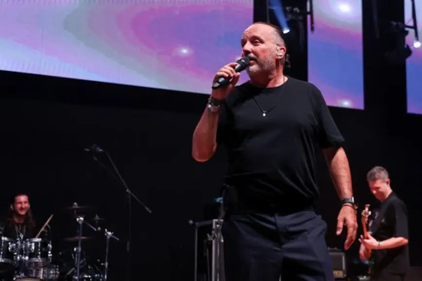 TONI CETINSKI OTKAZAO KONCERT ZBOG OPTUŽBI O LOGORU, ALI NOVOSAĐANI SE TOG NE SJEĆAJU