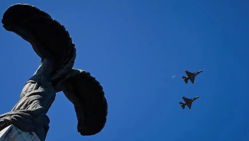 UZBUNA U EUROSPKOJ ZEMLJI! PODIGNUTI VOJNI AVIONI: "POTRAŽITE SKLONIŠTE"