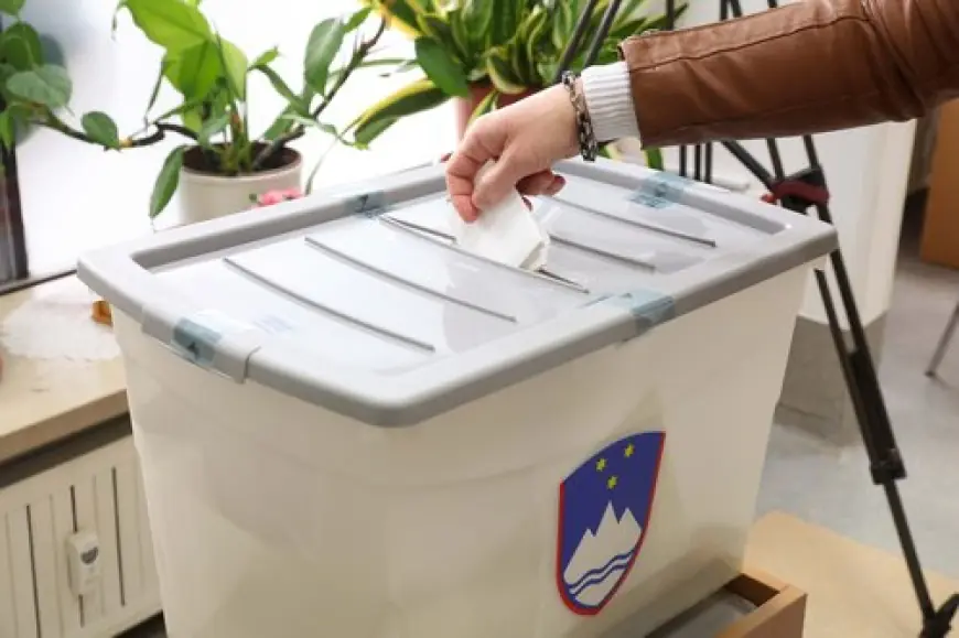 SLOVENCI GLASAJU NA "NAJVAŽNIJIM IZBORIMA OD NEOVISNOSTI"