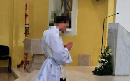 POLICIJA KAZNENO PRIJAVILA SVEĆENIKA U GOSPIĆU: "PET GODINA SPOLNO UZNEMIRAVAO ŽRTVU"