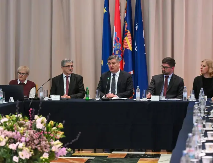 MILANOVIĆ UPOZORAVA: "U 13 GODINA U EUROPSKOJ UNIJI NISMO SE POMAKNULI"