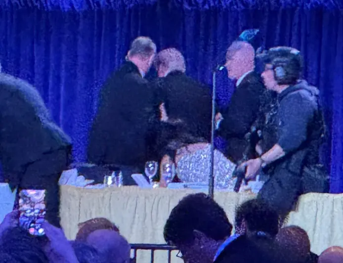 NIŽU SE REAKCIJE NA NAPAD U WASHINGTONU, FBI IDE OD VRATA DO VRATA U SUSJEDSTVU OSUMNJIČENOG