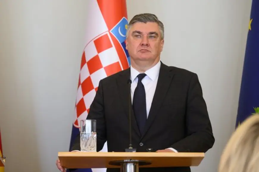 USKRŠNJA PORUKA MILANOVIĆA: U OVAKVOJ STVARNOSTI, VAŽNO JE PROMICATI VJERU U POBJEDI SVJETLA NAD TAMOM