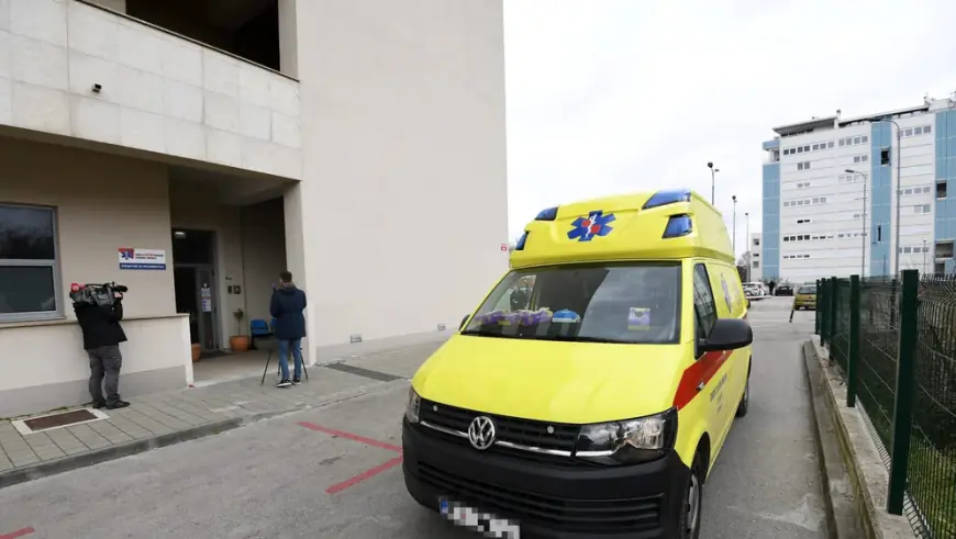 MUŠKARAC (35) U ZADRU DOŠAO NA HITNU ZBOG BOLI U RUCI, UMRO 20 MINUTA NAKON ŠTO SU GA POSLALI KUĆI!