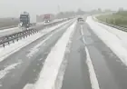 NESTVARNI PRIZORI! TUČA ZABIJELILA AUTOCESTU: "KAO USRED ZIME. OVO JE ČUDO"