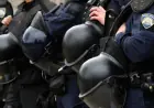 PULA U NEKOLIKO MINUTA OKUPIRANA POLICIJOM: ZAUSTAVLJEN JE PROBOJ 50 LJUDI U GRAD