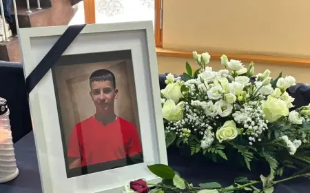 TUŽNI PRIZORI DILJEM HRVATSKE: 19 MINUTA ŠUTNJE ZA UBIJENOG LUKU, OD NJEGA SE OPROSTILI I BROJNI UČENICI