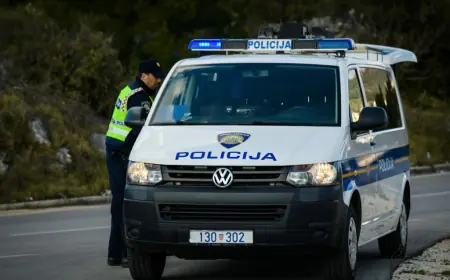 ZAVRŠEN OČEVID TEŠKE PROMETNE NESREĆE U KOJOJ JE ŠKOLSKI MINIBUS SLETIO S CESTE, ŠKOLA AKTIVIRA KRIZNI TIM
