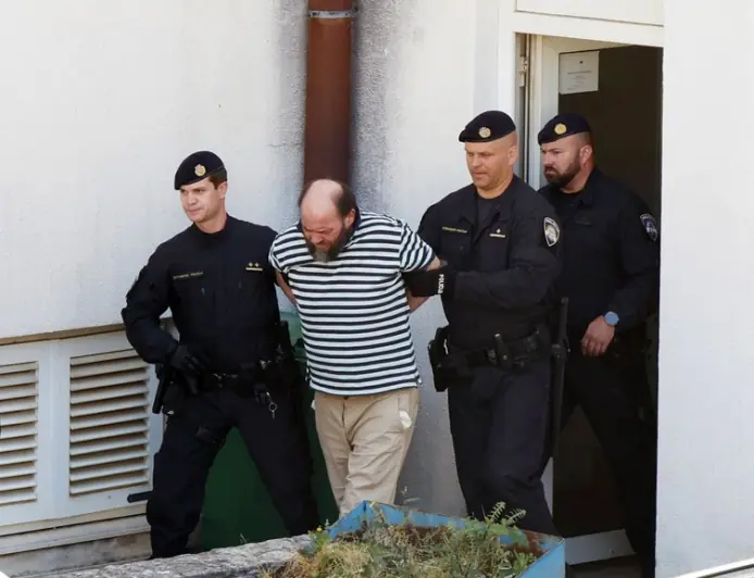 ALEKSIĆ JE U ZATVORU IMAO POSEBAN REŽIM. SMETALA MU JE BUKA I ZATVORENICI