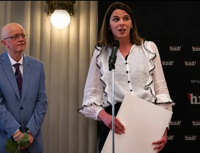 SUTKINJA MARIA STOPFER MIŠETIĆ DOSUDILA KUĆU U PAKOŠTANIMA POZNATOM PREVARANTU SA KOJOM ISTI NEMA VEZE!