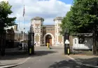 SILOVATELJ GREŠKOM PUŠTEN IZ ZATVORA U LONDONU PA POBJEGAO U NAŠE SUSJEDSTVO