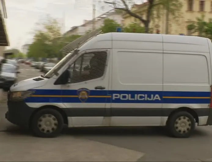 NOVI KORUPCIJSKI SKANDAL POTRESAO HRATSKI SPORT: NUDIO MITO SUCU, A NIJE ZNAO DA SE RADI O POLICAJCU