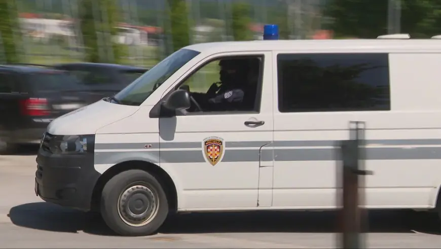 ČUVARI ZATVORA IDU U PROSVJED, DOSTA IM JE PRIGODNIH RIJEČI HVALE: "KAD SE ZASTORI SPUSTE, NIŠTA OD TOGA"