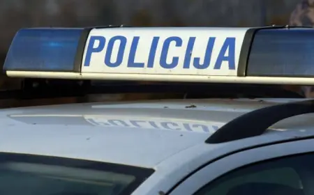 POLICAJCI KOD POŽEGE U SLUŽBENOM AUTU IMALI ODNOSE SA ŽENOM, NJEN MUŽ OTKRIO SNIMKE?