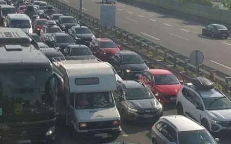 KILOMETARSKE KOLONE NA AUTOCESTAMA, IMA I NESREĆA: EVO GDJE JE NAJGORE
