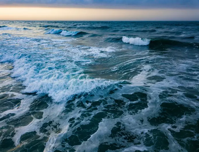 REKORDNO ZAGRIJAVANJE OCEANA: ZNANSTVENICI UPOZORAVAJU NA NEVIĐENE PROMJENE