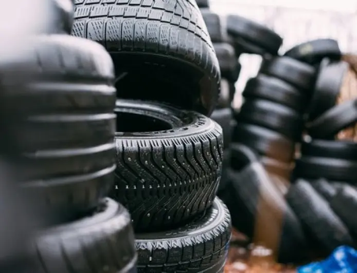 STIŽU STROŽA PRAVILA: DIO AUTOMOBILSKIH GUMA MOGAO BI BITI ZABRANJEN