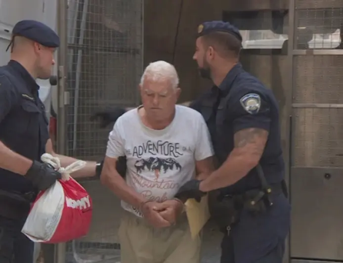 MUŠKARAC KOJI JE TEŠKO OZLIJEDIO POLICAJKU DOVEDEN NA ISPITIVANJE U ZADAR