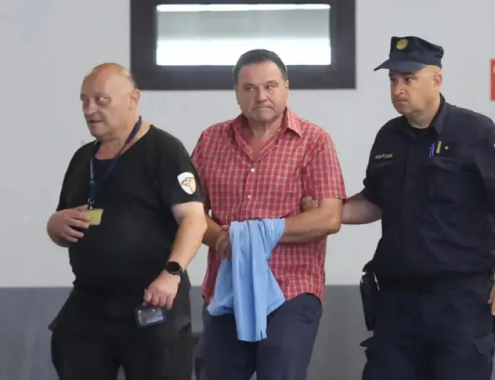 UHIĆENI DAMIR ŠEGOTA PODNIO OSTAVKU U HOO-u!