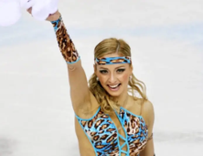 ŽENA DMITRIJA PESKOVA TRAŽI DA JOJ EU UKINE SANKCIJE