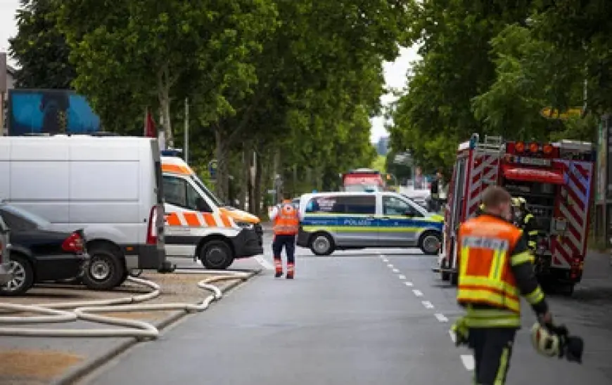 DIJETE OSTALO ZAKLJUČANO U AUTOMOBILU NA SVADBI, INTERVENIRALI ZAGREBAČKI VATROGASCI