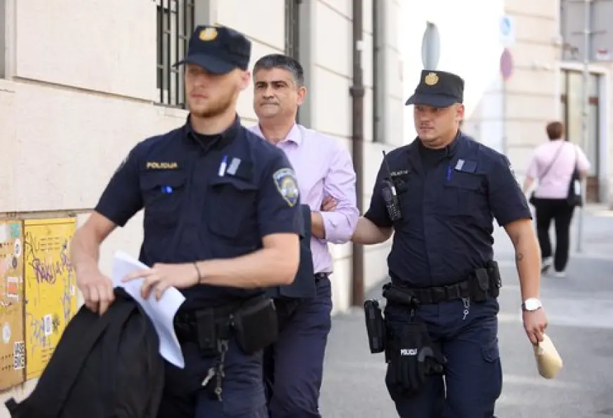 USKOK PROŠIRIO ISTRAGU U BUJAMA: PROČELNICA PRIMILA MITO, GRADONAČELNIK POTPISAO 57 RAČUNA
