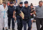 OVO JE ČETVORKA OSUMNJIČENA ZA PODMETANJE POŽARA: POGLEDAJTE SCENE PRIVOĐENJA