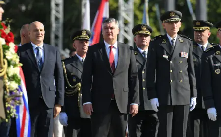 POČELA VELIKA PROSLAVA U KNINU
