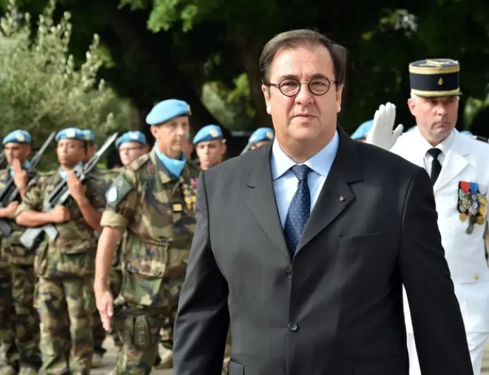 FRANCUSKI VELEPOSLANIK POD ISTRAGOM. U REZIDENCIJU DOVODIO DESETKE MLADIH ŽENA