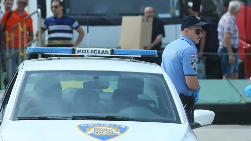 BRUTALAN NAPAD NA BRAČU, MLADIĆI PRETUKLI DJEČAKA: "JEO JE MIRNO, A ONDA JE NASTAO KAOS"